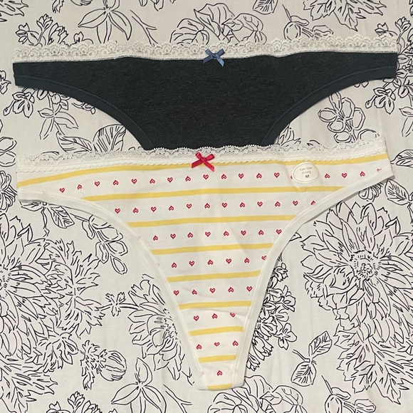 NWT Set of 2 GapBody Discontinued Panties - Picture 1 of 5